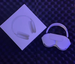 Apple AirPods Pro Max Silver - For Parts - Picture 1 of 4