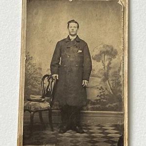 Antique CDV Photograph Dapper Handsome Young Man Civil War Era Photo Stand - Picture 1 of 8
