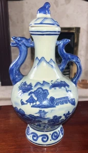 20TH CENTURY CHINESE BLUE AND WHITE JUG DRAGON HANDLE SPOUT DA QING QIANLONG - Picture 1 of 9