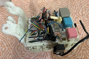 2008 08 Scion TC 2.4 Cabin Fuse Box Relay Panel 82730-21060 Free Ship B8 - Picture 1 of 11