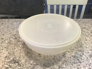 Vintage Tupperware Large 26 Cup Fix N Mix Sheer Bowl # 274 With Tupper Lid - Picture 1 of 5