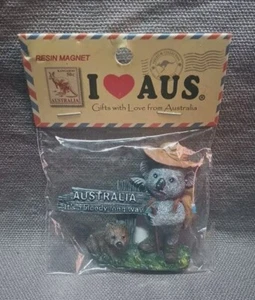 Calamita in resina souvenir I Love Australia Koala It's A Bloody Long Way - Foto 1 di 2