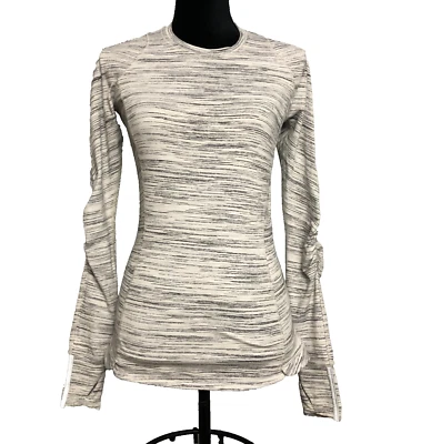 Lululemon Activewear Top Grey Reflective Long Sleeve Thumbholes Pullover No Tag - Image 1 of 4