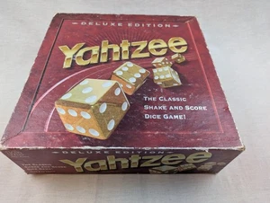 Vintage 1997 Yahtzee DELUXE EDITION Gold-Flecked Dice Game - Picture 1 of 8