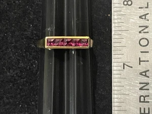 14 Karat Gelbgold Rubin Ring 3 Gramm. Größe 10 - Bild 1 von 7