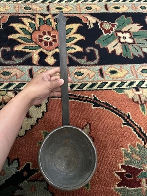 VINTAGE TIN-PLATED STEEL LADLE W/COOPER RIVETS PRIMITIVE KITCHEN UTENSILS  - Image 1 of 4