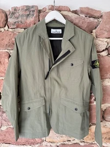Stone Island Jacke Wasserdicht, Winddicht Gr. L Übergangsjacke Sommer - Oliv - Bild 1 von 6