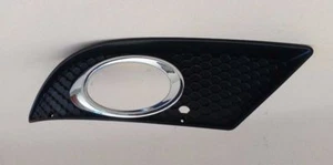 MERCEDES R230 SL550 SL600 SL55 SL63 AMG RIGHT FRONT BUMPER COVER GRILLE GENUINE - Picture 1 of 2