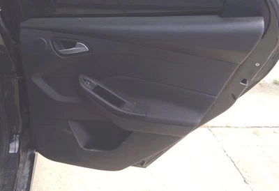 2014 Ford Focus Rear Passenger Right RH Door Trim Panel in Black Foto 1 de 4