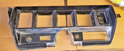 Buick Skylark 1970 tablero bisel calibre panel de instrumentos carcasa 1232083 Foto 1 de 4