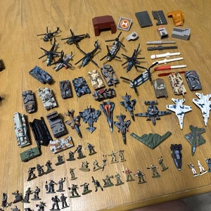 Micro Machines Military LOT Figures, Craft & Extra Accessories 90 PCs In All - Picture 1 of 24