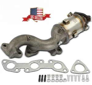 Right Catalytic Converter w/ Exhaust Manifold for Nissan Frontier Nissan Xterra - Picture 1 of 2