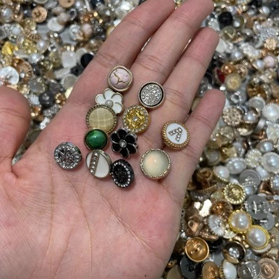 Vintagenow Estate Sale Buttons 50p Lot Various Sizes Shapes Colors Types Usable - Image 1 of 4