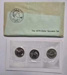 1979 Susan B. Anthony Dollar US Mint 3 Coin Uncirculated Souvenir Set OGP P-D-S - Picture 1 of 3