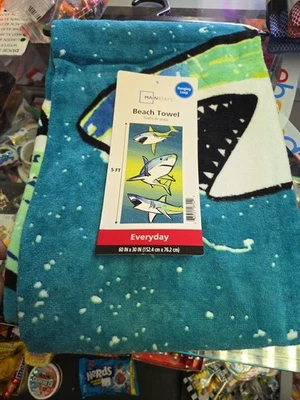 Toalla de playa Mainstays Shark Design nueva con etiquetas 60x30 pulgadas Foto 1 de 4