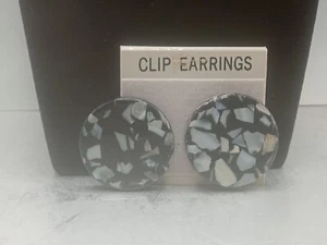 Vintage Earrings - Picture 1 of 2