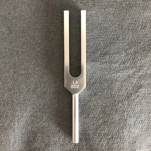 AURA SOUNDS Tuning Fork 852 Hz Solfeggio Spiritual Awakening Crown Chakra Intuition Divine