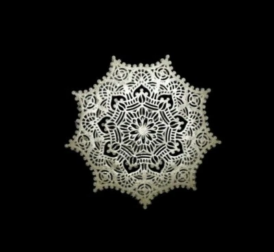 6 EDIBLE Sugar Lace DOILIES - READY TO USE DOILIES - Image 1 of 4