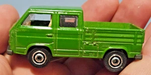 Matchbox 2015 Volkswagen Transporter Crew Cab loose diecast green truck - Picture 1 of 5