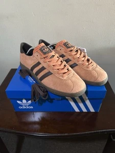 Adidas Amsterdam Size? Exclusive UK 9 BNIBWT - Picture 1 of 5