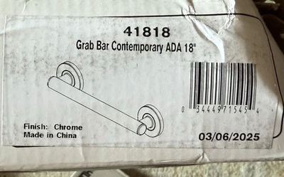 Barra de agarre contemporánea DELTA 41818 18” - Cromo pulido - Nueva en caja Foto 1 de 3