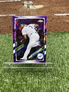 2021 Topps Chrome Sapphire Purple /10 Julio Urias #5 Dodgers - Picture 1 of 4