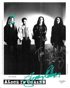 Alice in Chains 8x10 s/w Foto signiert von Jerry Cantrell & Mike Inez - Bild 1 von 2