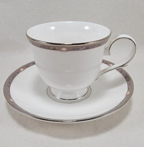Taza y platillo de té de café Lenox Pearlescence Platinum Classics Collection - Imagen 1 de 7