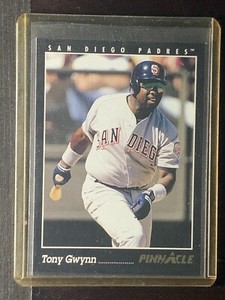 1993 Pinnacle Baseball Card #98 Tony Gwynn San Diego Padres HOF NM-MT FREE SHIP