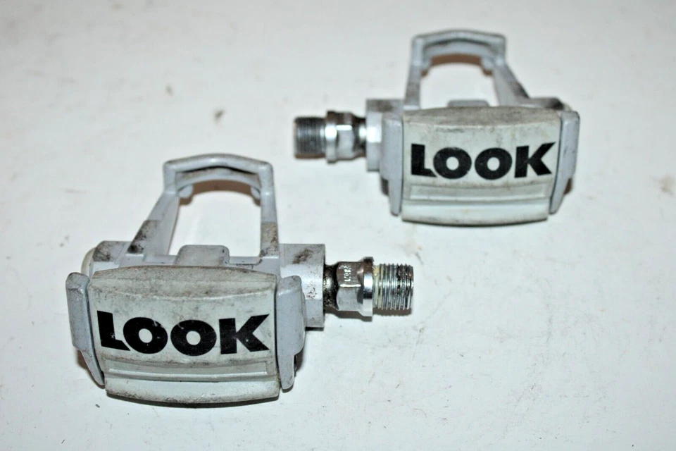 Pedales Look ARC F sin clip gris Bikepacking carreras carretera triatlón triatlón triatlón remitente de EE. UU. Foto 1 de 4