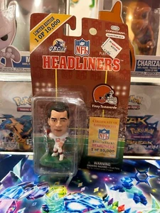 Vinny Testaverde Limited Edition Headliners 1997 Throwbacks Action Figure - Picture 1 of 2