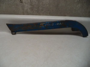 Schwinn Stingray Blue Wingtip Chainguard 1964-1965 - Picture 1 of 11