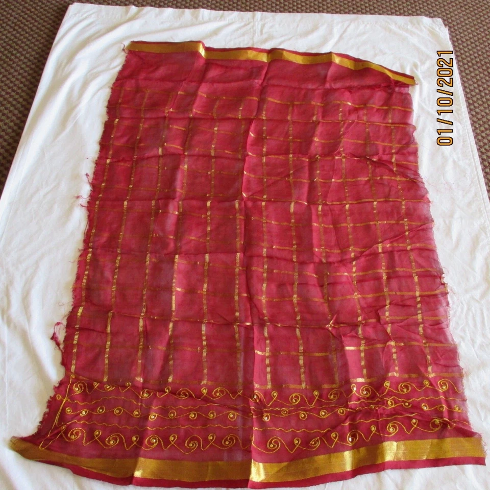 MAGNIFICENT Maroon GOLD Sequin Woven EMBROIDERED Fabric Material Sewing Craft - Image 1 of 3