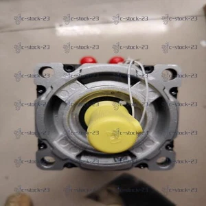 1 STÜCK MPL-B430P-MJ74AA Servomotor - Bild 1 von 3