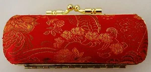 Estuche lápiz labial con espejo y cierre a presión con cierre rojo 3 5/8""L x 1 1/8""W - Imagen 1 de 2