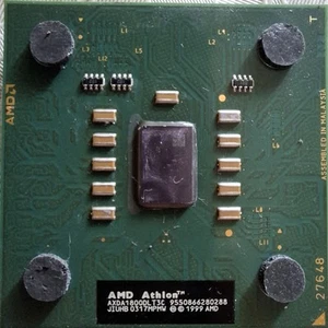 Vintage CPU AMD Athlon XP 1800+ THOROUGHBRED AXDA1800DLT3C Socket 462 - Zdjęcie 1 z 2