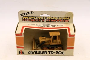 ERTL Mighty Movers Crawler TD-20E #1851 nunca retirado de la caja - Imagen 1 de 4