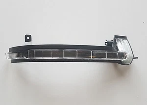 1 x Original Spiegelblinker VW Touareg 7P6.949.102 rechts Blinker Spiegel - Picture 1 of 1