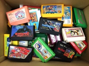 【Lot 50 Set】Nintendo Famicom Soft Cartridge Random Junk GROSSHANDEL - Bild 1 von 1