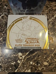 Pokemon Brilliant Stars Elite Entrenador Caja Espada y Escudo ETB Sellado de Fábrica - Imagen 1 de 3