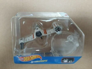 Hot Wheels Star Wars Starships Poe's Ski Speeder Die-Cast Figure - Foto 1 di 1