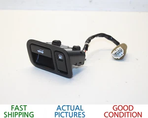 2001 - 2004 INFINITI QX4 TRUNK LID HATCH & FUEL DOOR RELEASE SWITCH OEM - Picture 1 of 5