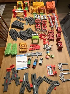 Thomas & Friends The Trackmaster Tank & Train Gullane 2021 KOMPLETTSATZ mit Koffer - Bild 1 von 18