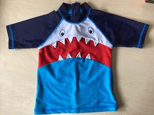 Short sleeved rash vest. BS standard. Unworn no tags age 2-3 years. - Picture 1 of 3