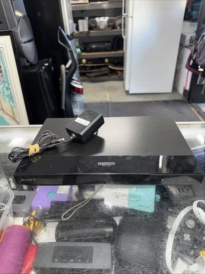 SONY UBP-X700 4K Ultra HD Blu-Ray Player No Remote - Image 1 of 4