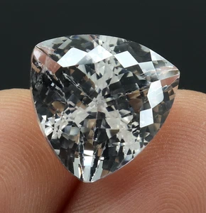 AAA natürlicher makelloser Ceylon weißer Saphir Trillionenschliff loser Edelstein 13 x 13 mm - Bild 1 von 7