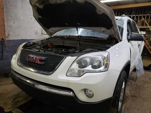 AC Compressor Fits 07-12 ACADIA 957878 - Picture 1 of 8