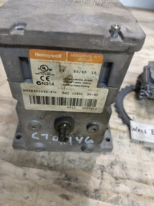 Honeywell M6284D1032-F Modutrol 4 Motor - Picture 1 of 7