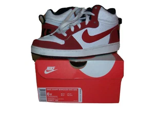 ⭐️NIKE COURT BOROUGH MID (GS) SIZE 6Y WHITE/GYM RED BLACK⭐️ - Picture 1 of 8