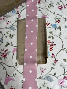 Stoffrest Patchwork Basteln Nähen Stoff Clarke rosa gepunktet 70x5cm - Bild 1 von 1